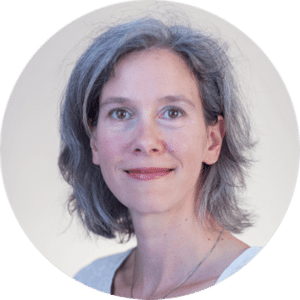Dr. Nina Bausek